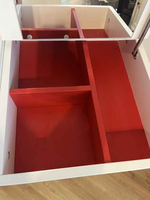 Toaletka z lustrem IKEA