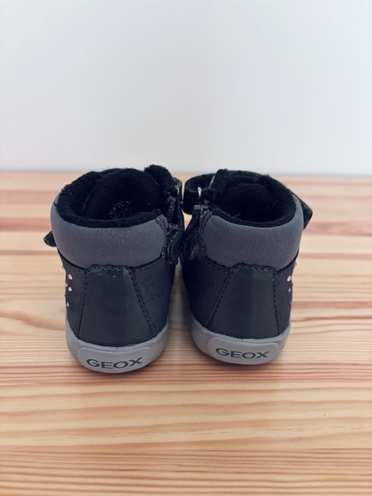 Черевики кеди кросівки хайтопи geox на вузьку ногу