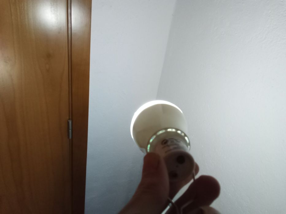 Lâmpada recarregável com painel solar/ off grid campismo