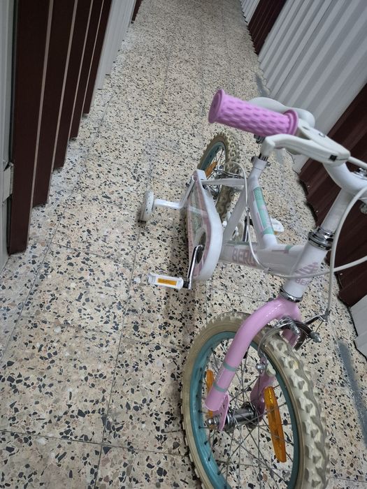 Vendo bicicleta de menina roda 16