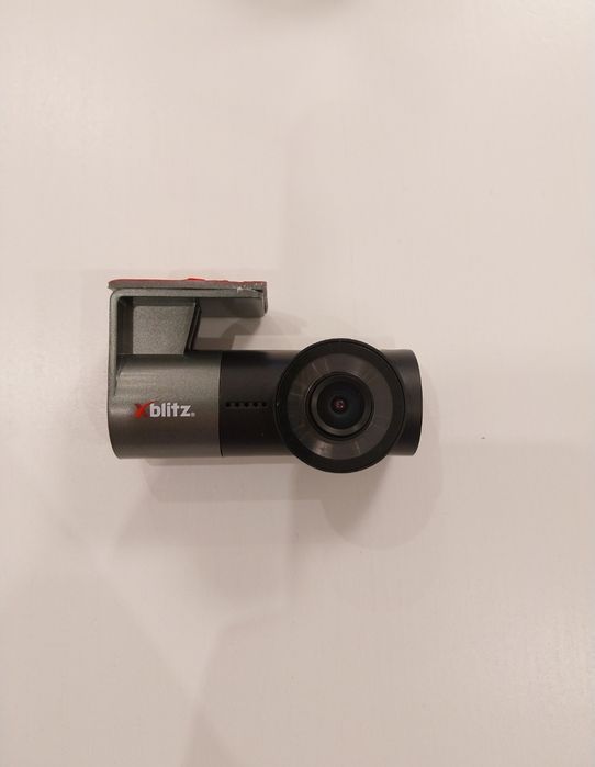 Kamerka samochodowa Xblitz Z10 Slim