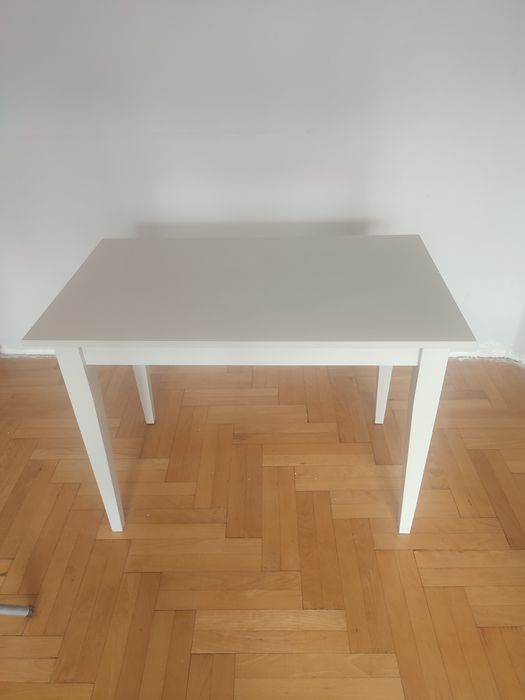 Mały stolik kuchenny