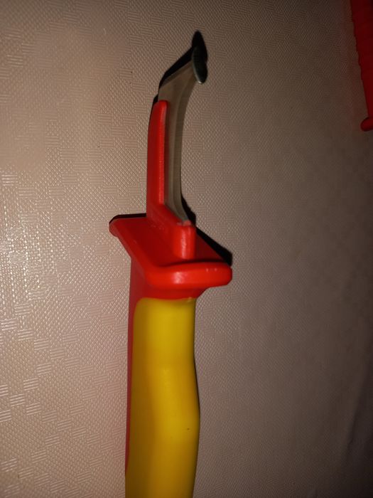 Navalha para electricista