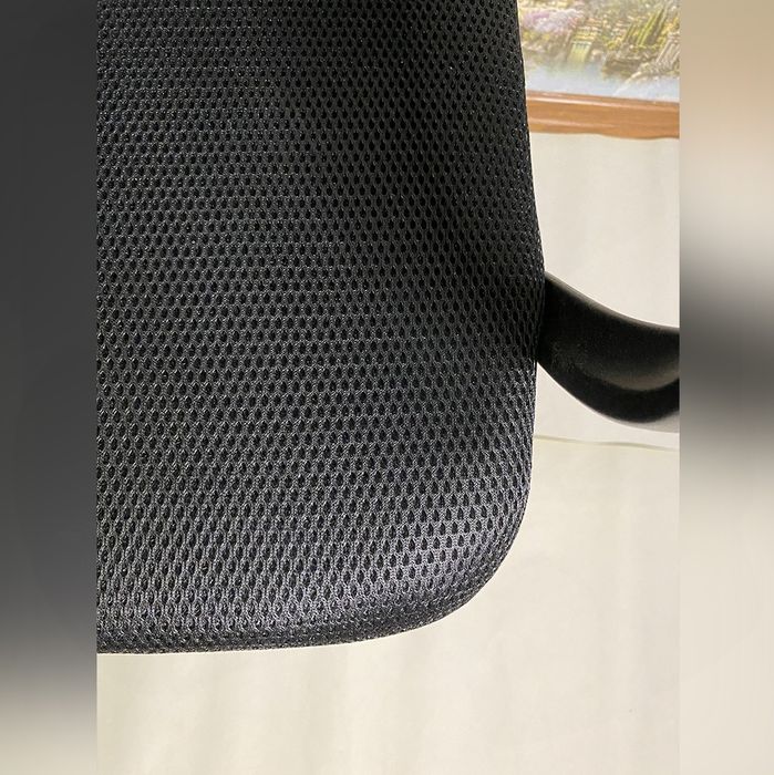 Стул офисный на колесах черный Boston компьютерное кресло для офиса