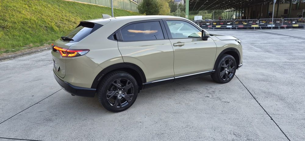 Honda hrv, hybrid,