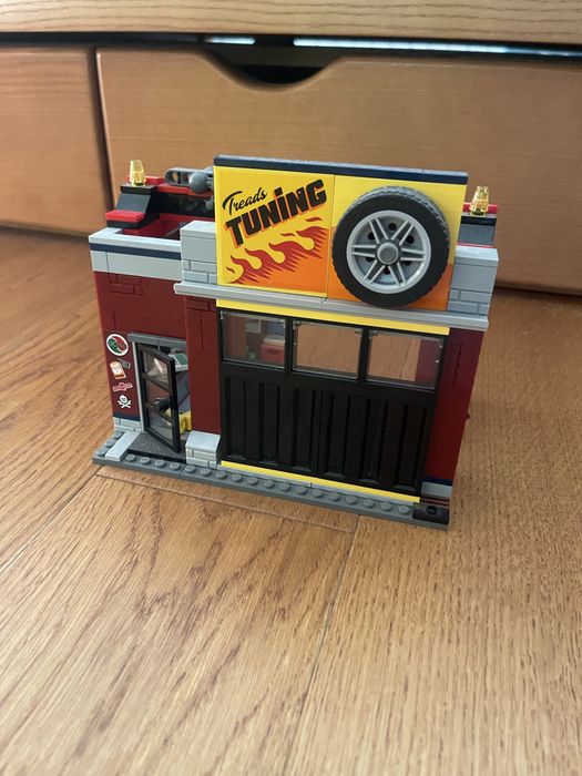 Lego 60258