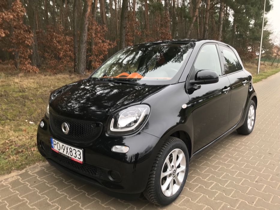 Kamera 360' JBL Car Play Qled 9' 5G LTE  Android Auto Smart ForFour