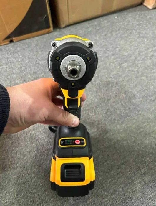 Ударний акумуляторний гайковерт і шуруповерт насадками 25 штук + 2 АКБ