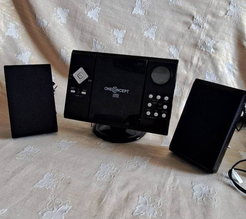 Стереосистема oneConcept AUX CD SD MP3 FM