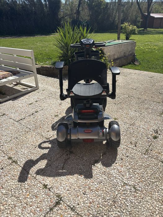Scooter de Mobilidade reduzida  Sannah Flex/ troco aspirador piscina