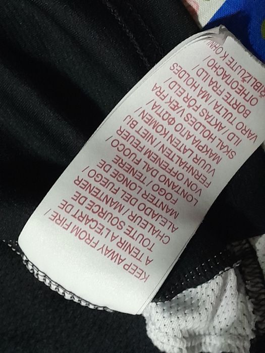 Ідеальні нова футболка найк