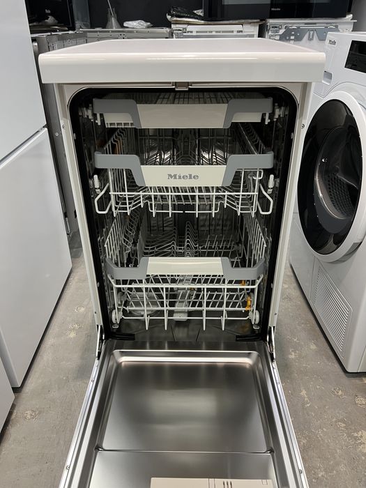 Окремомтояча посудомийна машина Miele G 5640 SL