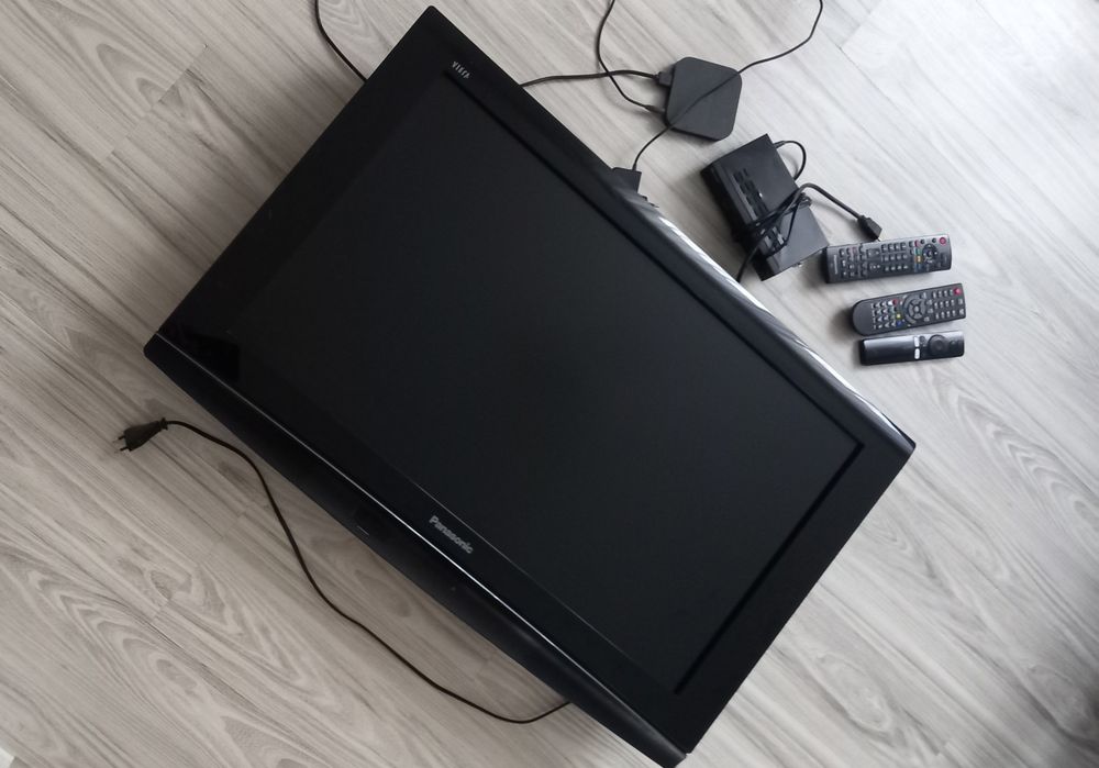 Telewizor LCD Panasonic 32 cale