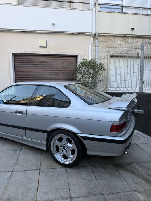 BMW E36 318is 140cv