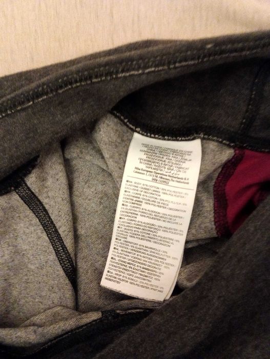 Szare leginsy Nike rozmiar L