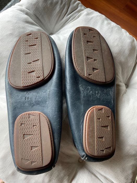 Mocassins em pele