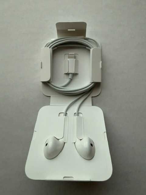 Earpods lightning apple