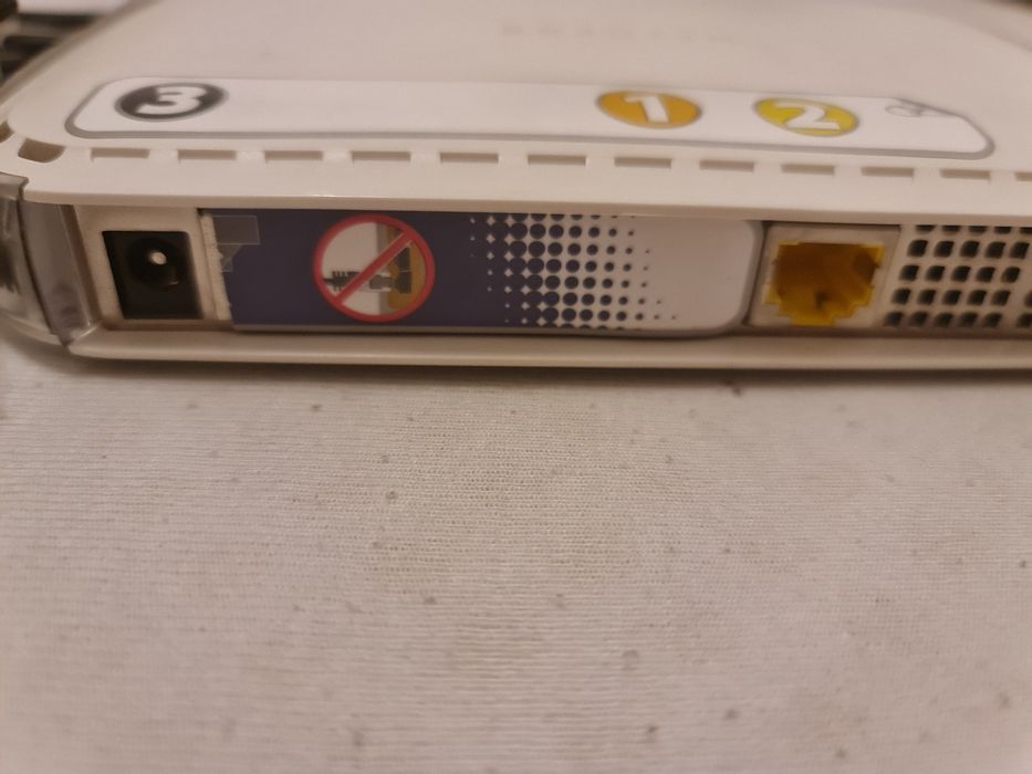 Router Netgear WGR 614 uzywany plus kabel