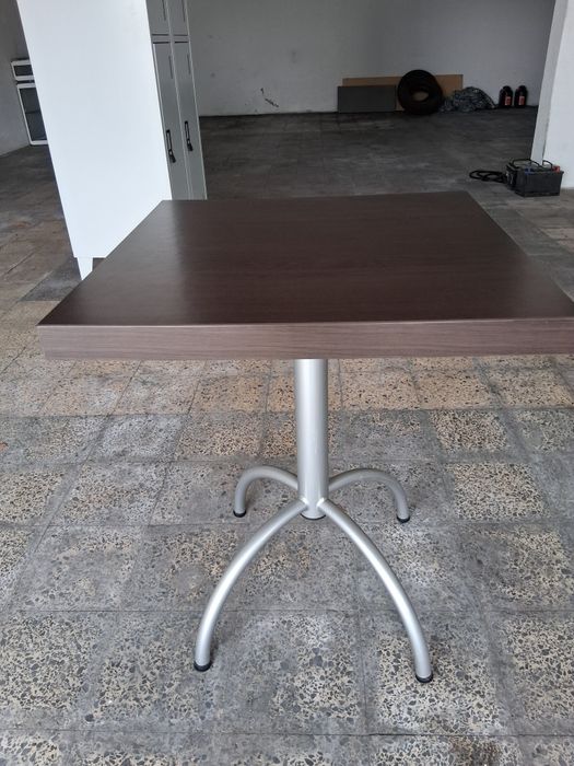 14 mesas para café  saco bar