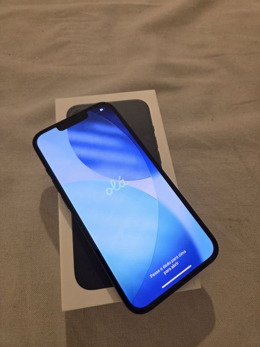 IPhone 13 128GB preto