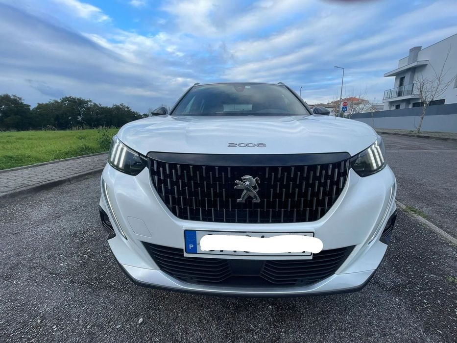 Peugeot 2008 PureTech 155 EAT8 GT Pack