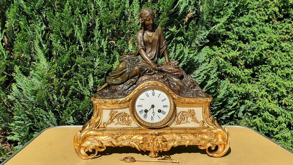 Zegar kominkowy brąz antyk XIXw sygnowany