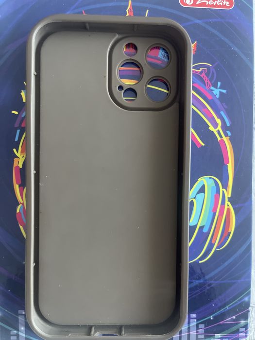 Чохли на iPhone 12 Pro Max