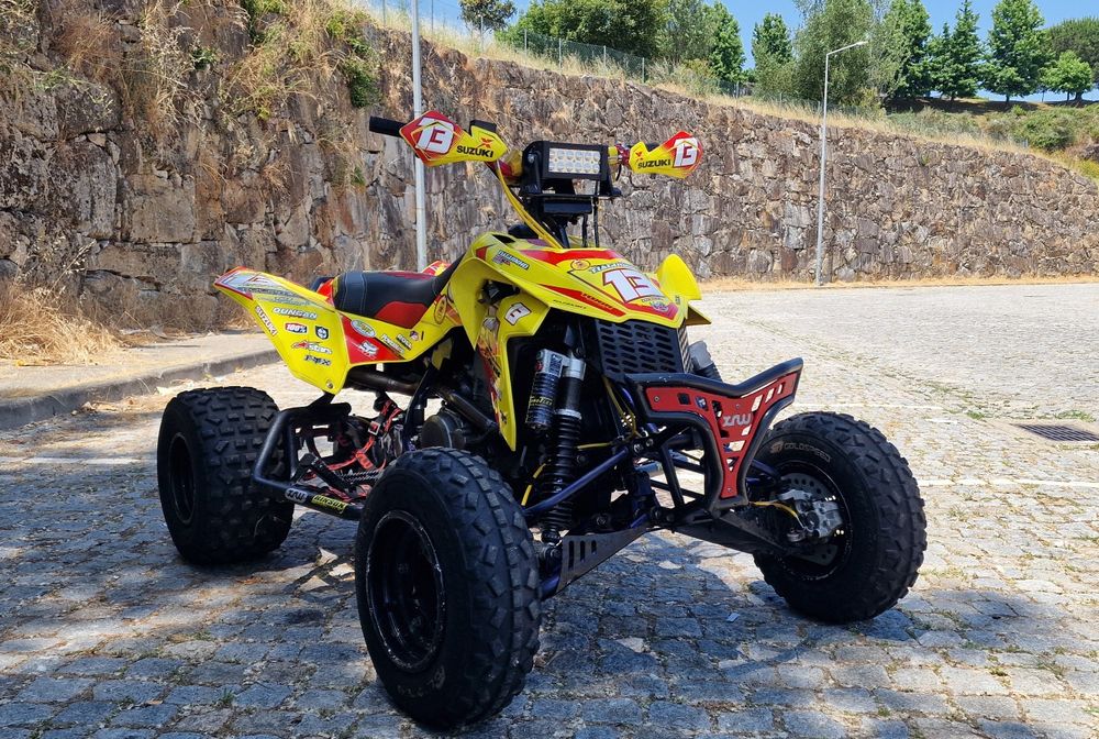 Suzuki LTZ k9 com extras