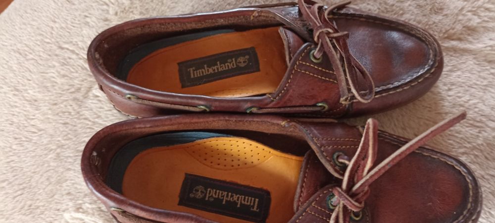 Moucassins em pele castanho de Sra