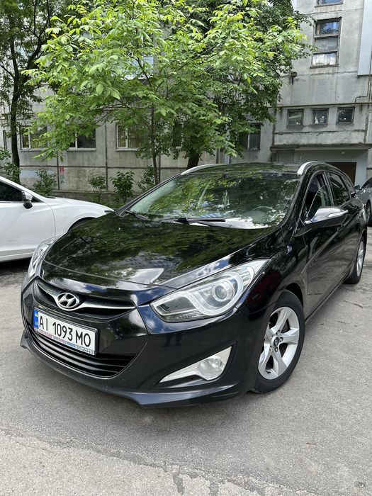Хундай і40 автомобіль універсал