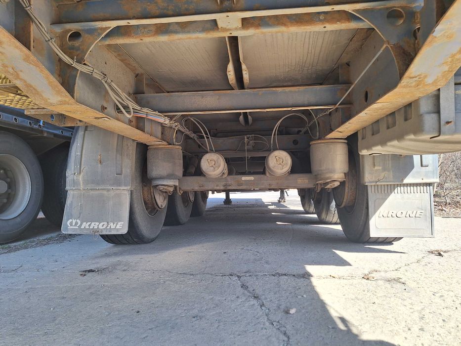 Полуприцеп KRONE