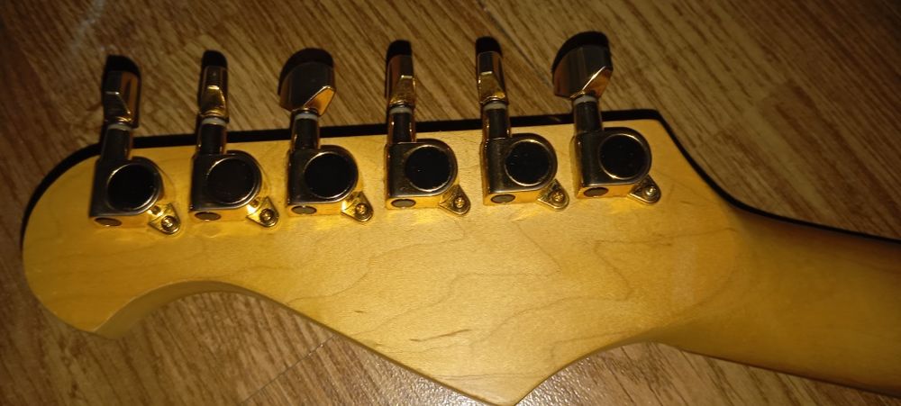 Guitarra elétrica INDIE