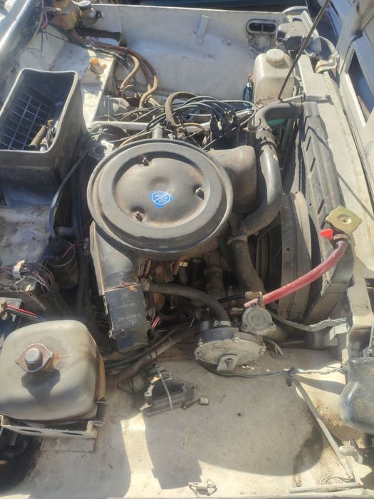 Продам автомобіль Нива