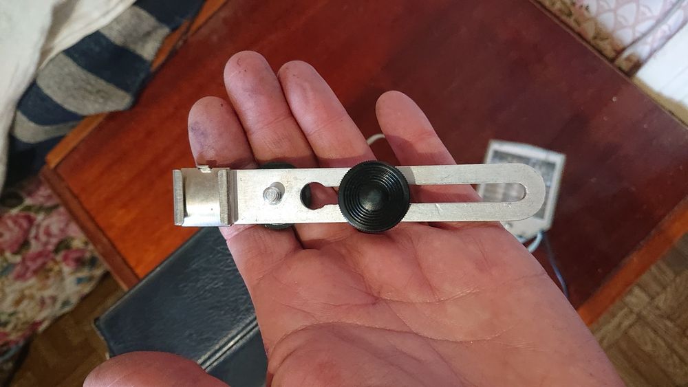 Фотовспышка
Сделано в СССР.
Отличное состояние. 
Чехол. 
Смотрите фото