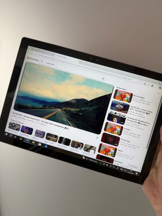 Microsoft surface pro 4 12.3ʼʼ i5 16gb 512ssd робочий