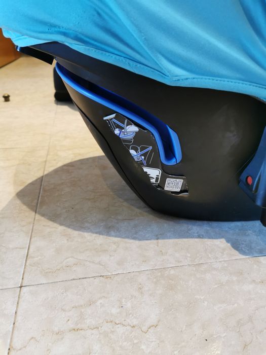 Ovo (cadeira g0) e base isofix para carro - Britax Romer