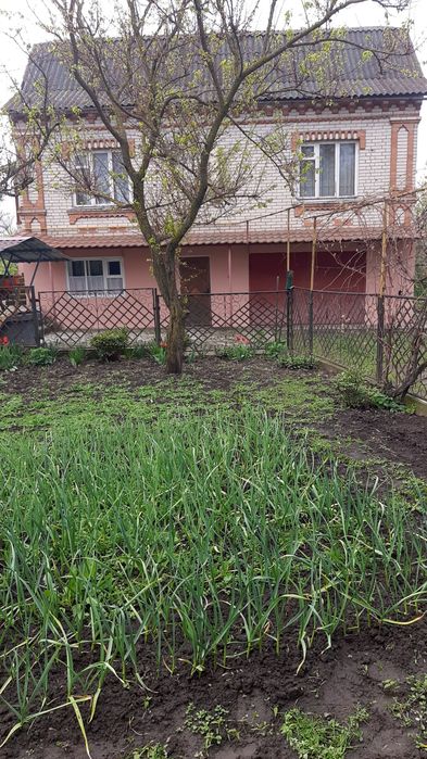 Продаж добротного цегляного будинку у с.м.т.Стрижавка, 5км від Вінниці