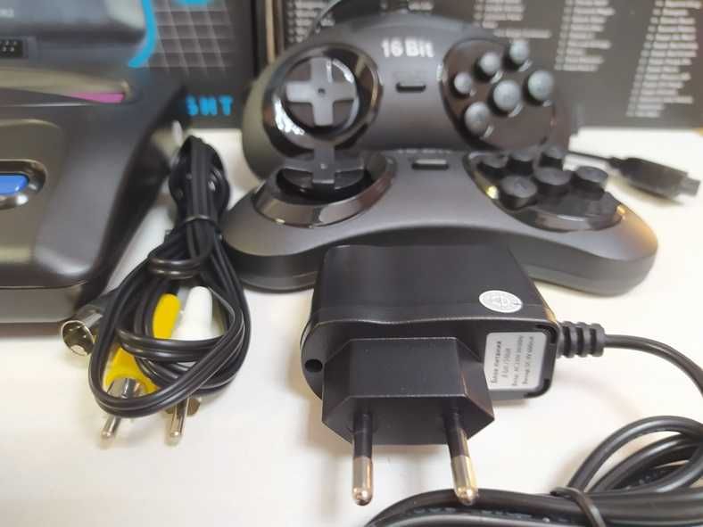 Приставка 252 игры Sega Mega Drive 2 Mortal Kombat 16 bit BattleToads