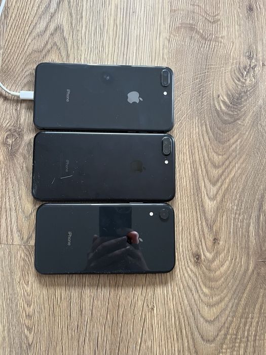 Iphone 7,8,xr на запчастини
