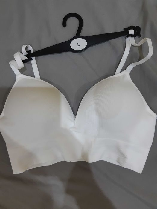 Biustonosz sportowy bialy