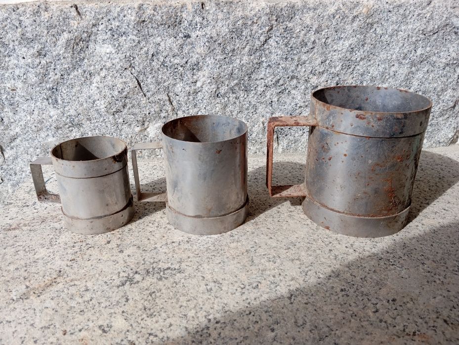 Canecas de medição de vinho