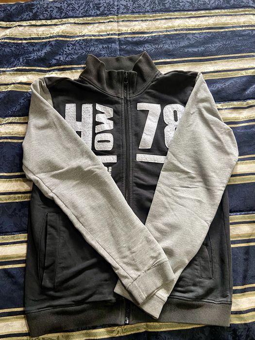 Conjunto de Peças de Roupa 1/3