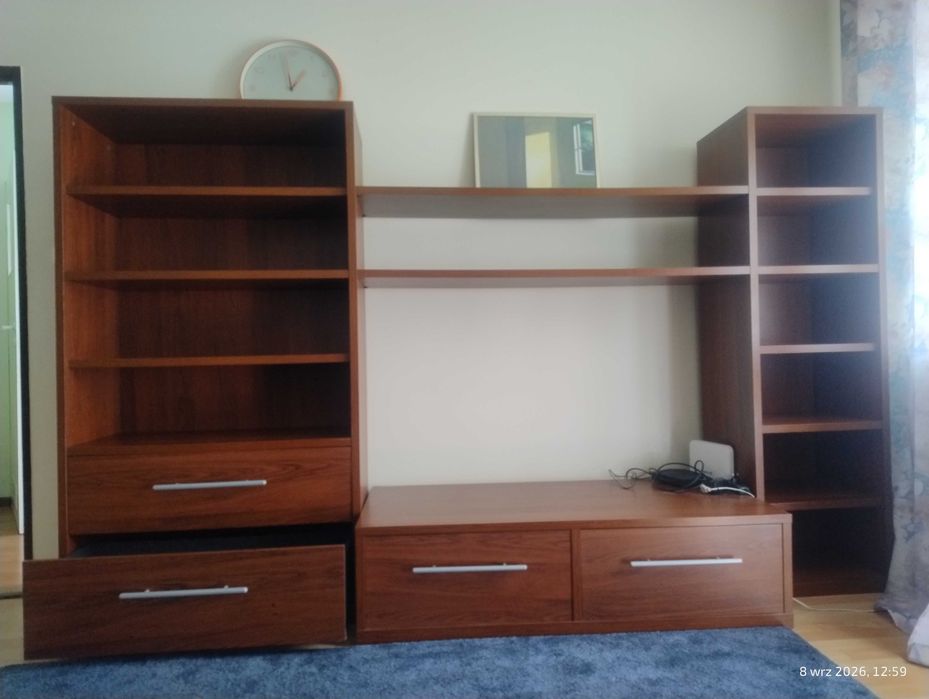 IKEA DOCENT meblościanka / regał z szafką RTV – 244 × 178 cm