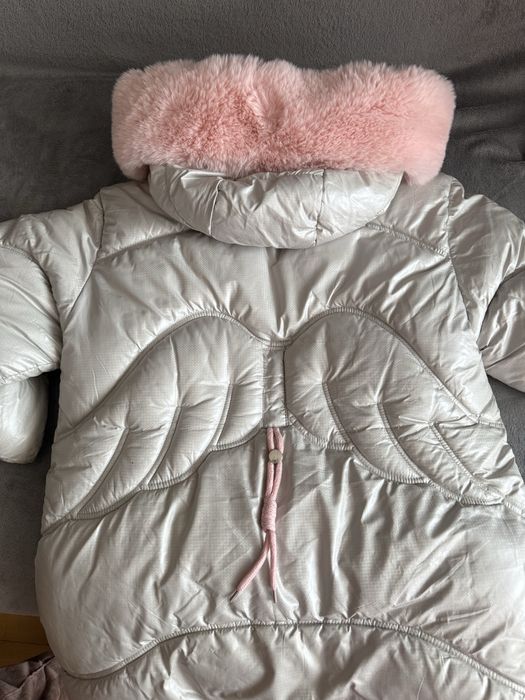 Продяється дитяча зимова курточка