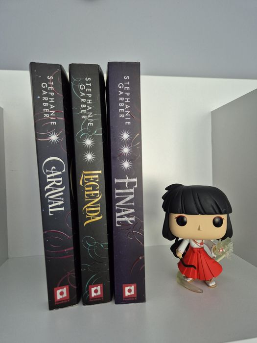 Caraval Stephanie Garber trylogia