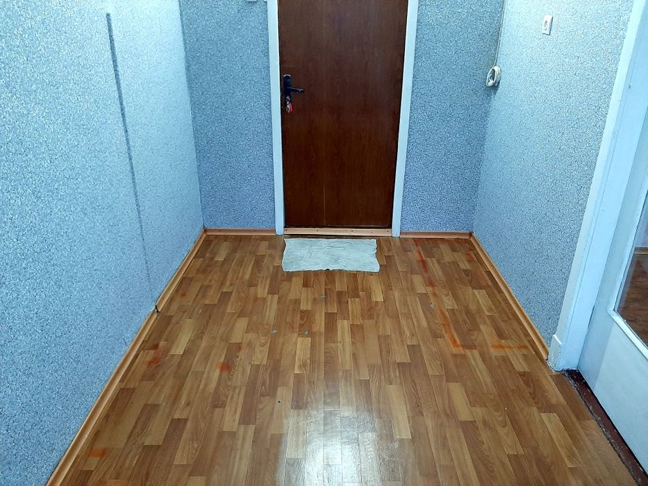 Ціна за 2 кімнати в гуртожитку, 18+7,виведені в одиницю, вільні,Сталев