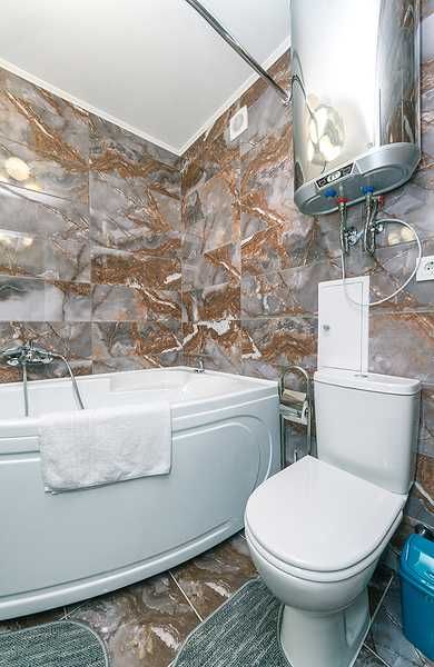 Подобово. 2к квартира . Кловський Узвіз. Метро Кловська. Джакузі