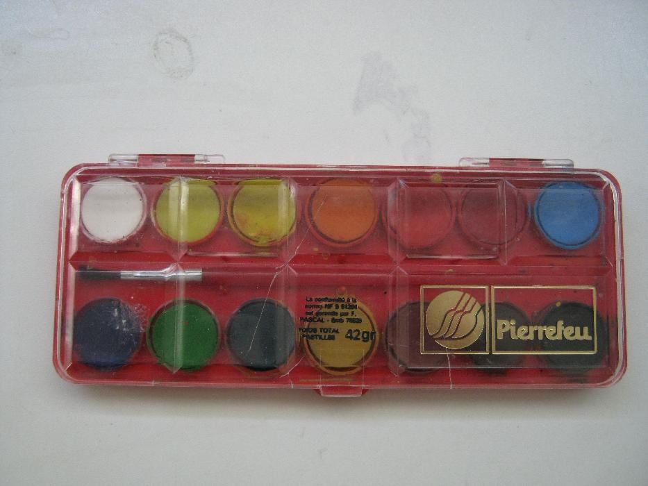 Caixa de Aguarelas Pierrefeu