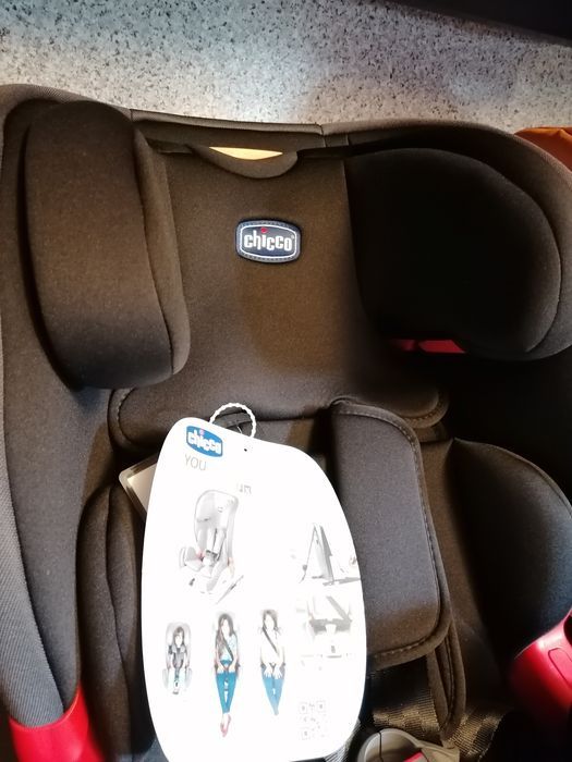 NOWY Chicco Youniverse Fix fotelik 9-36kg