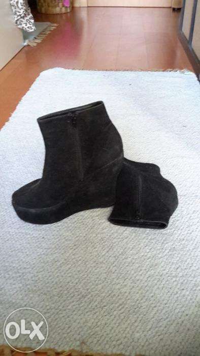 Botins pretos salto
